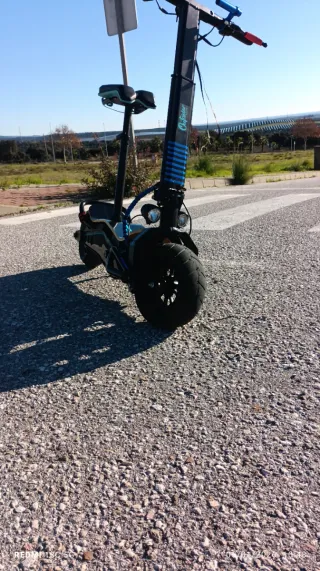 Patinete Eléctrico con Asiento