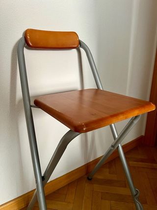 Taburete alto plegable madera y metal