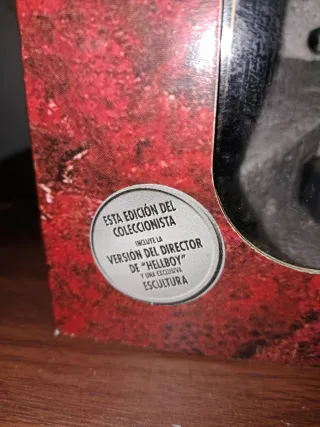 Hellboy DVD + Busto Coleccionista