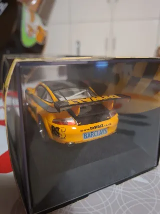 Coche Scalextric Superslot Porsche Gt3R Amarillo