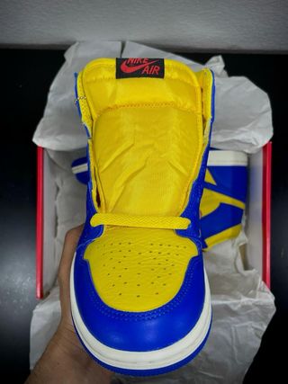 Nike Jordan Retro 1 Azul y Amarillo