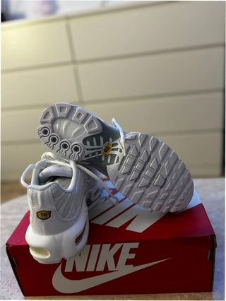 Nike Air Max Plus TN Blancas Talla 42