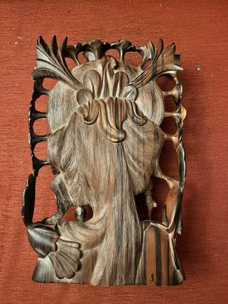 Figura madera Ébano tallada a mano