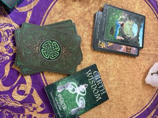 Oráculo "Earth Wisdom" - Barbara Moore - Naturalez