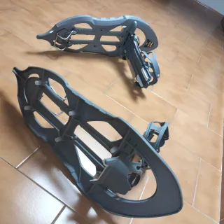 Raquetas de nieve Tsl nuevas.
