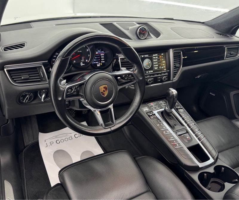 Porsche Macan 2016, foto 11