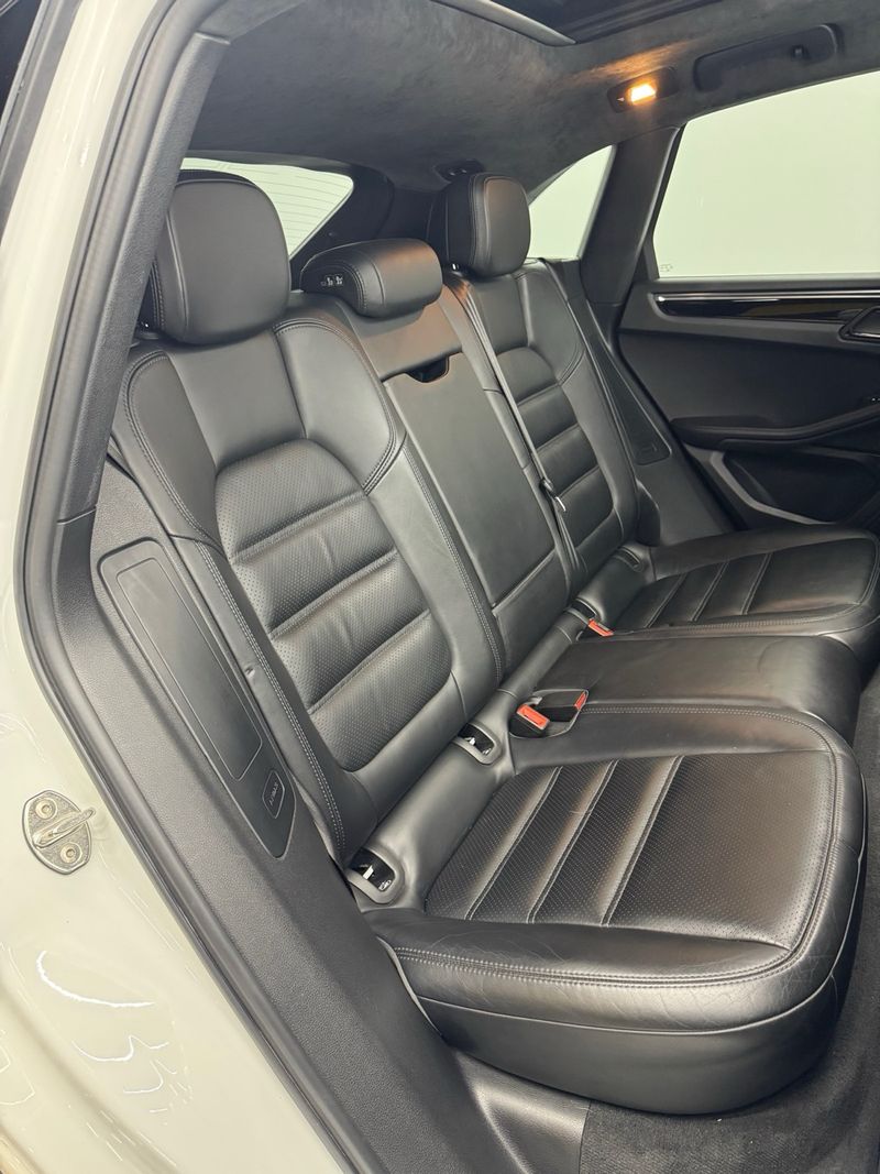 Porsche Macan 2016, foto 16