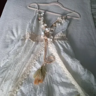 Mono corto encaje blanco/beige