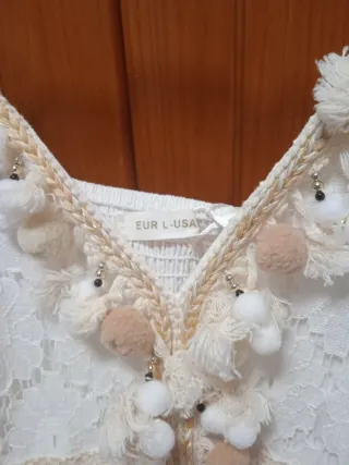 Mono corto encaje blanco/beige