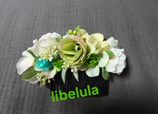 Peineta Huertana Flores Verdes y Blancas