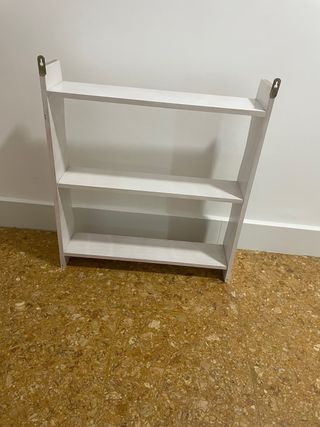 Estante de pared de madera blanco