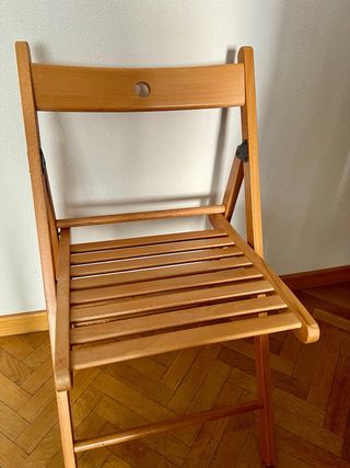 Silla plegable de madera
