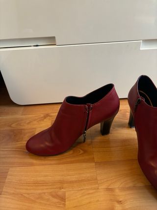 Stivaletti Geox Rossi