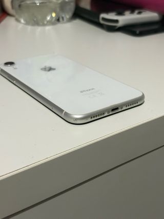 iPhone XR Blanco