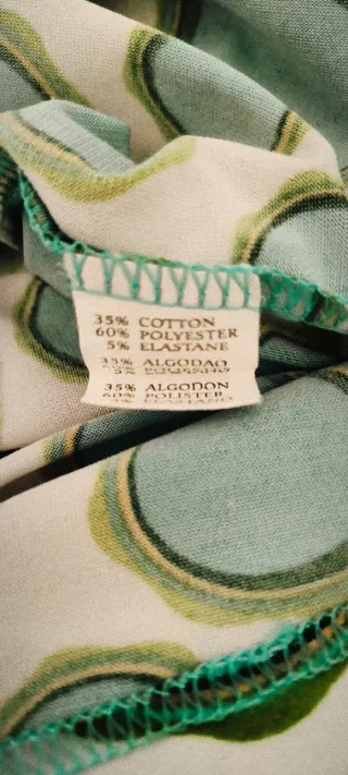 Blusa patrón geometríco Swallow