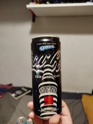 Latas Coca Cola Edizione Limitata Collezione