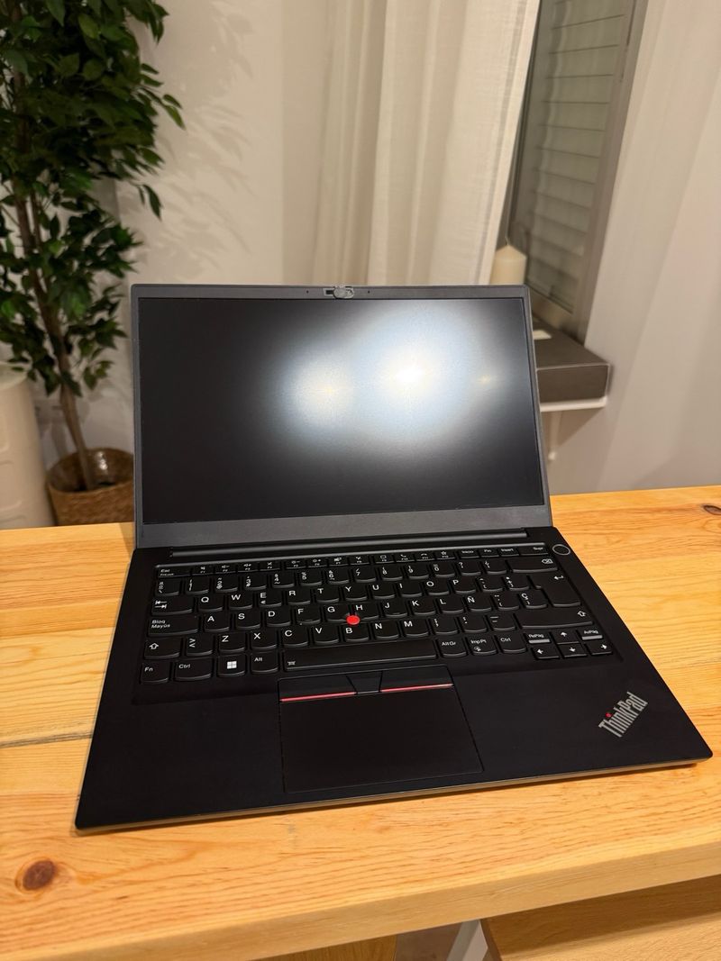 Lenovo ThinkPad E14 Gen 4 i5 16GB RAM afbeelding 4