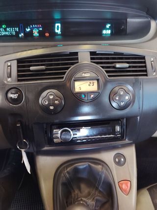 Renault Grand Scenic 2005