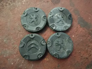 Tapacubos Peugeot y Citroën