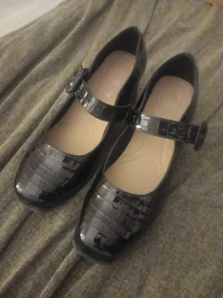 Zapatos charol negros