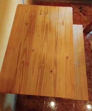 Mesa de banco y pino en Avilés