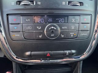 Lancia Voyager 2.8 CRD S-Edition 178 CV. Aut. 2015