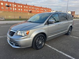 Lancia Voyager 2.8 CRD S-Edition 178 CV. Aut. 2015