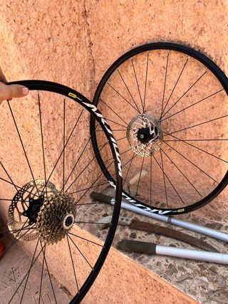 Ruedas Mavic Aksium Carretera