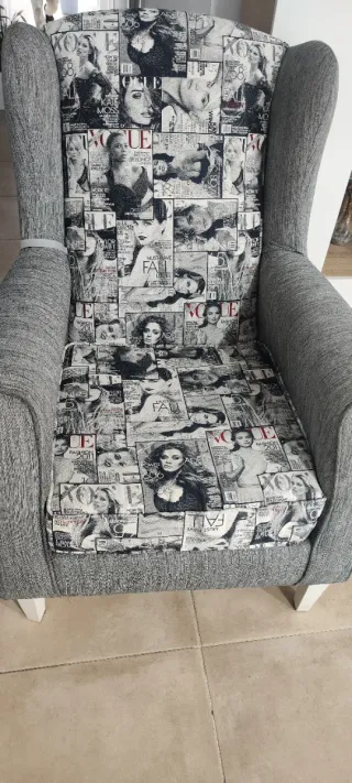 sillón con estampado Vogue