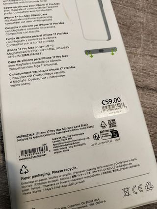 Funda de silicona con MagSafe para el iPhone 17 Pro Max - Negro