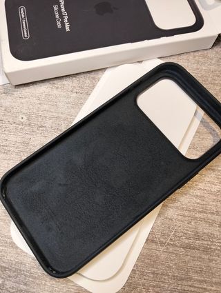 Funda de silicona con MagSafe para el iPhone 17 Pro Max - Negro