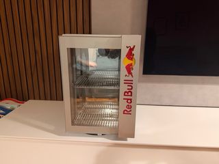 Mini Nevera REDBULL
