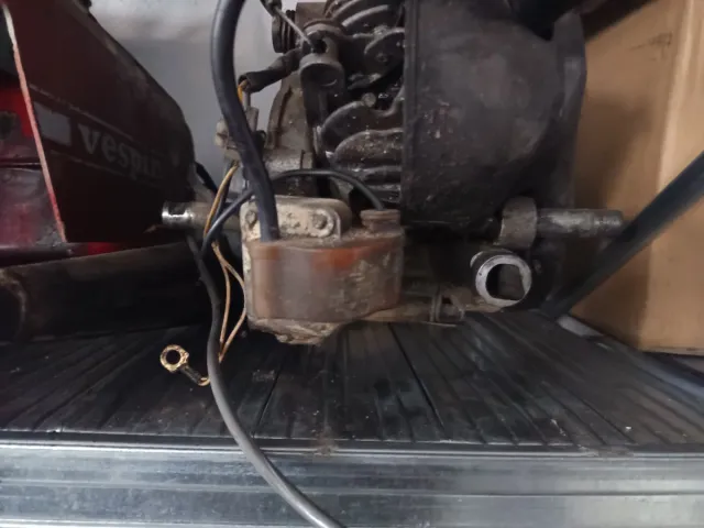 Intermitentes y tapa Vespino