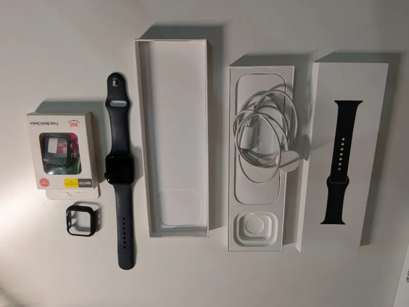 iPhone 15 128GB + Apple Watch SE 40mm afbeelding 4