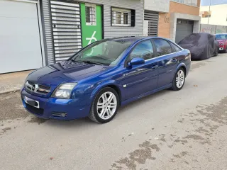 Opel Vectra 2004