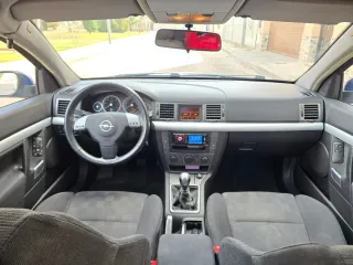 Opel Vectra 2004