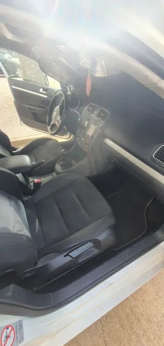 Vw golf variant 1.6 tdi 105cv 192.000km 2011