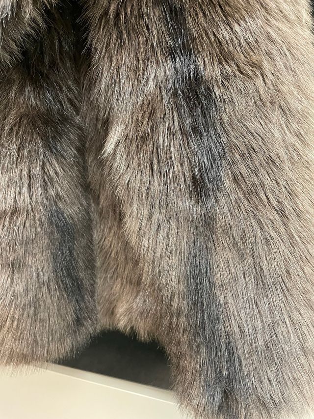 Chaqueta pelo largo marrón ( Sin estrenar )