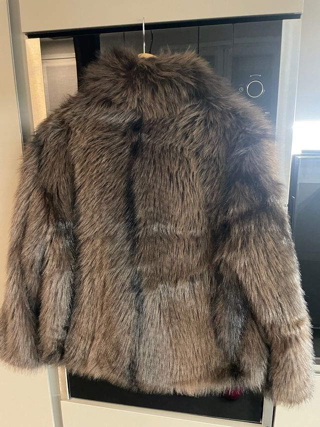Chaqueta pelo largo marrón ( Sin estrenar )