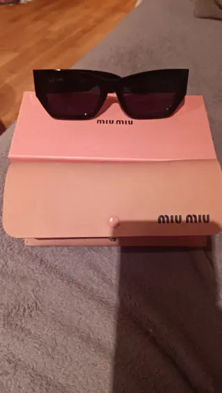 Gafas de sol mujer MIU MIU