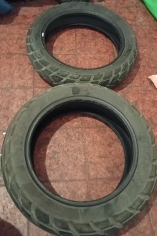 Cubiertas de moto delantera y trasera venta en per
