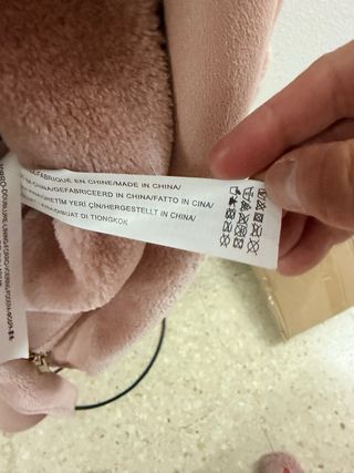 Abrigo Stradivarius rosa