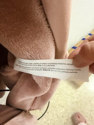 Abrigo Stradivarius rosa