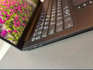 Lenovo Yoga Slim 7i Pro 14” | SSD 512GB | 8GB RAM