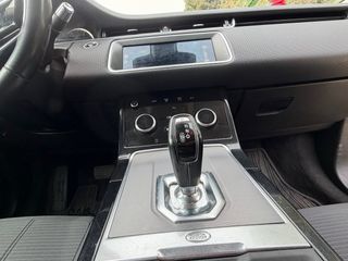 Land Rover Range Rover Evoque 2021