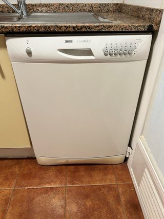 Lavavajillas Blanco Zanussi