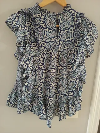 Blusa Sfera volantes paisley