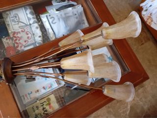 Lámpara de mesa de cristal y metal