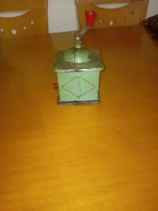 Molino de café Elma vintage