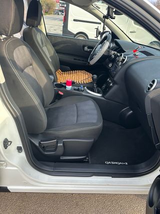 Nissan Qashqai+2 2011